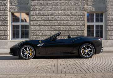 Ferrari California 23.000 km 119.500 &euro; Seedorf 23823