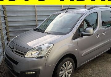 Citroen Berlingo 117.760 km 10.900 &euro; Lübeck 23556