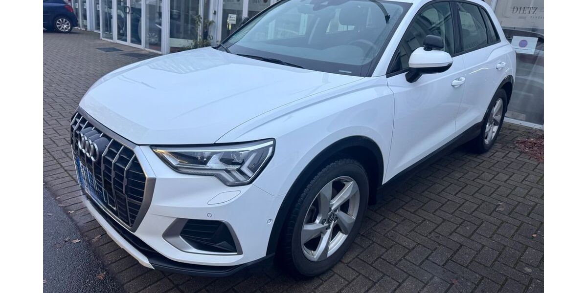 Audi Q3 107.400 km 22.490 &euro; Lübeck 23554