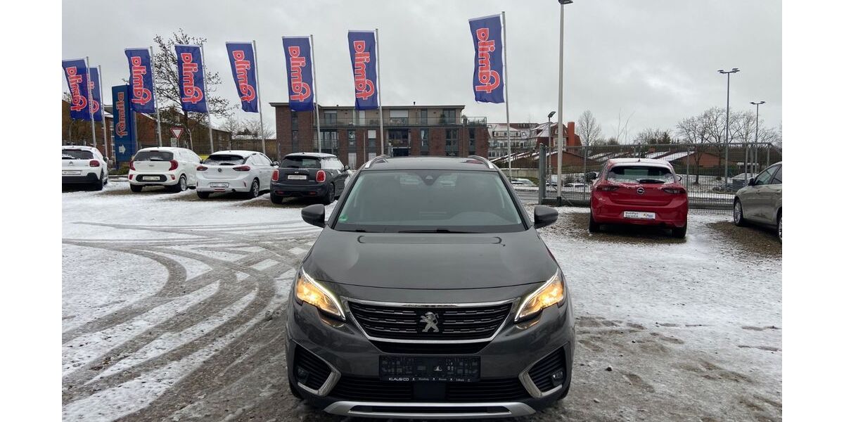 Peugeot 5008 54.770 km 14.600 &euro; Mölln 23879