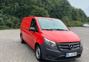 Mercedes-Benz Vito 303.102 km 7.990 &euro; Lübeck 23556