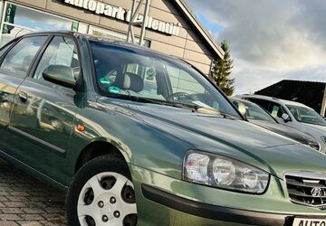 Hyundai Elantra 121.000 km 2.999 &euro; Stepenitztal 23936