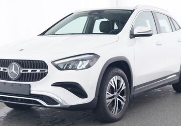 Mercedes-Benz GLA 250 8.198 km 38.890 &euro; Lübeck 23556