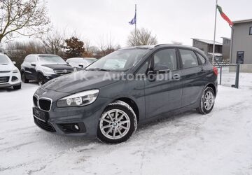 BMW 218 122.000 km 10.980 &euro; Ahrensbök 23623