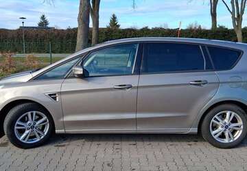 Ford S-Max 139.000 km 12.100 &euro; Ratzeburg 23909