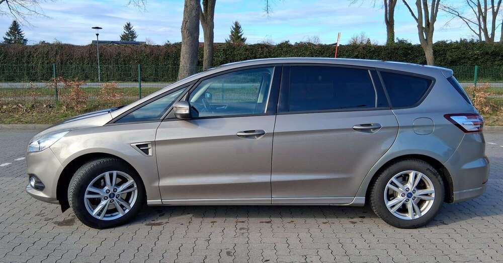 Ford S-Max 139.000 km 12.100 &euro; Ratzeburg 23909