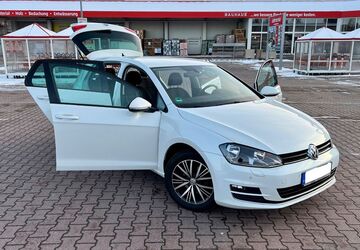 VW Golf 88.900 km 12.800 &euro; Lübeck 23552