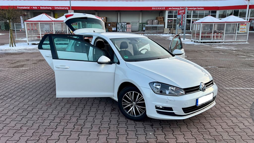 VW Golf 88.900 km 12.800 &euro; Lübeck 23552
