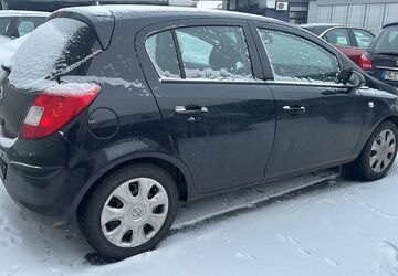 Opel Corsa 140.000 km 5.700 &euro; Lübeck 23560