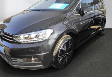 VW Touran 102.950 km 25.880 &euro; Lübeck 23560