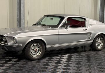 Ford Mustang 141.000 km 82.500 &euro; Ratekau 23626