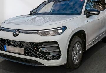 VW Tayron 5.000 km 57.890 &euro; Bad Oldesloe 23843