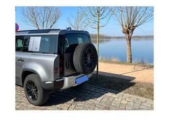 Land Rover Defender 40.616 km 55.900 &euro; Neustadt 23730