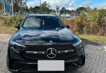 Mercedes-Benz GLC 300 24.500 km 60.690 &euro; Lübeck 23554
