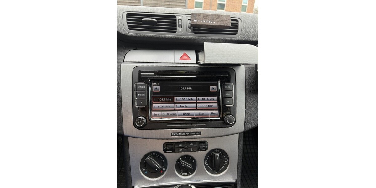 VW Passat 211.085 km 1.300 &euro; Lübeck 23539