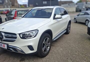 Mercedes-Benz GLC 300 84.500 km 32.990 &euro; Lübeck 23556