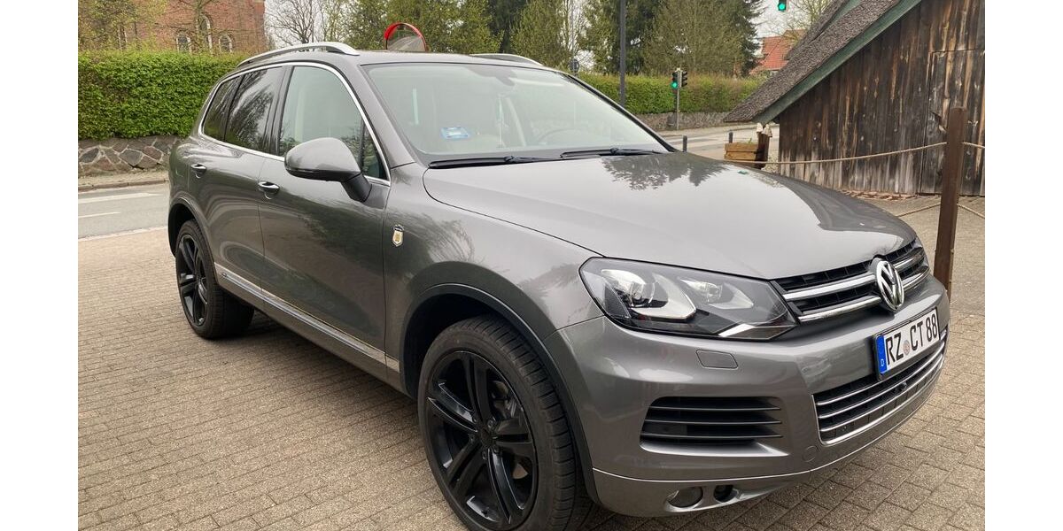 VW Touareg 212.000 km 15.900 &euro; Lübeck 23552