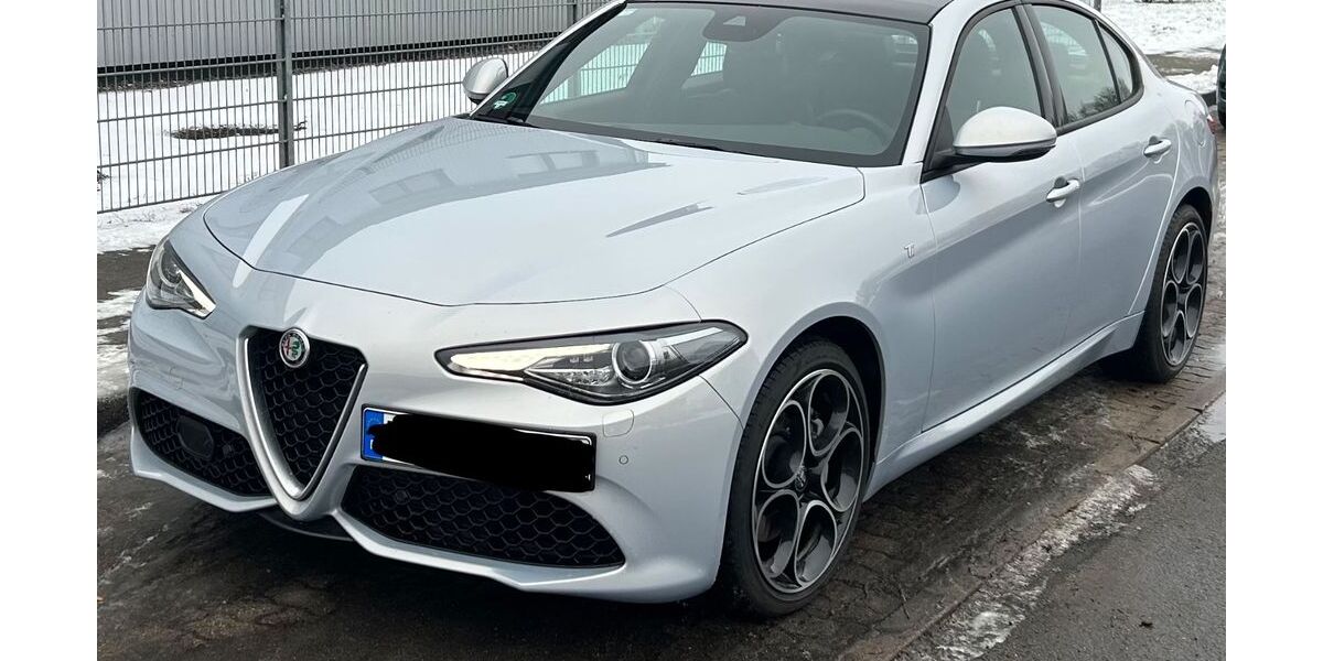 Alfa Romeo Giulia 1.750 km 35.750 &euro; Lübeck 23560