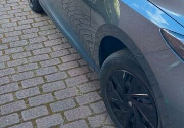 MG 4 47.950 km 15.900 &euro; Herrnburg 23923