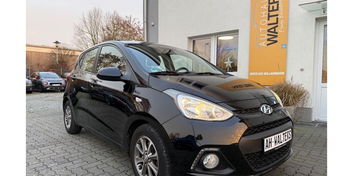 Hyundai i10 43.434 km 8.885 &euro; Stockelsdorf bei Lübeck 23617
