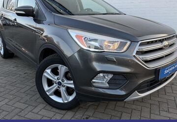 Ford Kuga 111.766 km 13.398 &euro; Mölln 23879