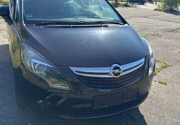 Opel Zafira 170.000 km 7.500 &euro; Lübeck 23566