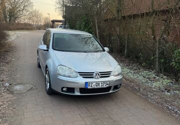 VW Golf 207.000 km 3.500 &euro; Duvensee 23898
