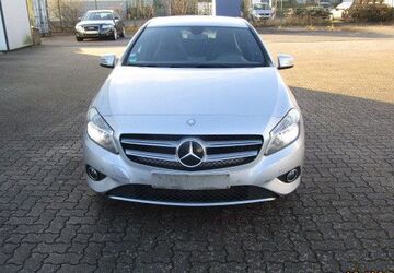 Mercedes-Benz A 180 138.117 km 9.200 &euro; Stockelsdorf 23617