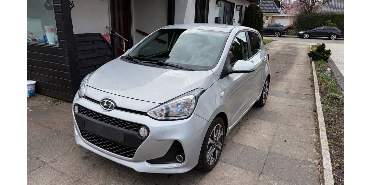 Hyundai i10 58.000 km 9.690 &euro; Lübeck 23562