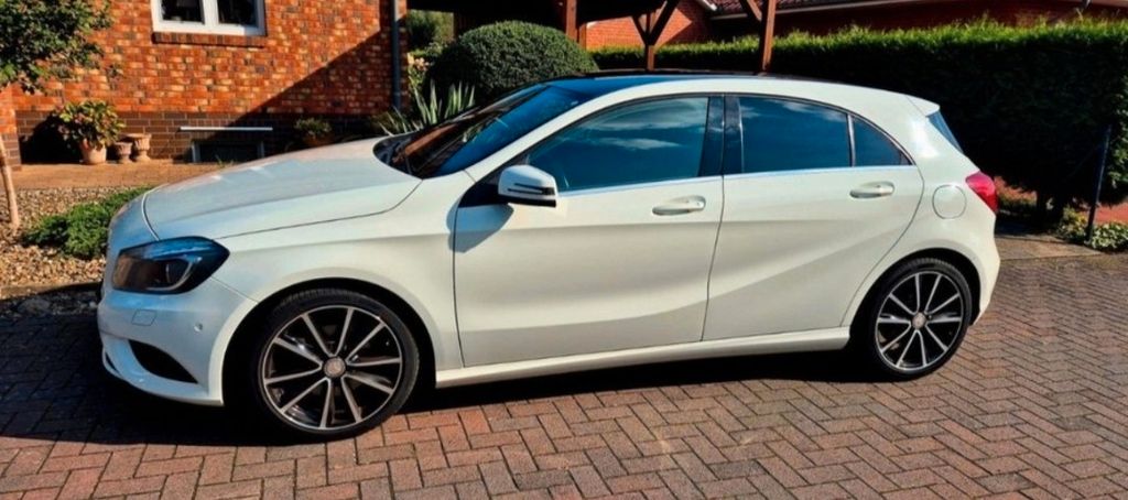 Mercedes-Benz A 180 123.000 km 11.999 &euro; Lübeck 23566