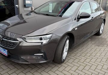 Opel Insignia 96.000 km 13.990 &euro; Bad Segeberg 23795