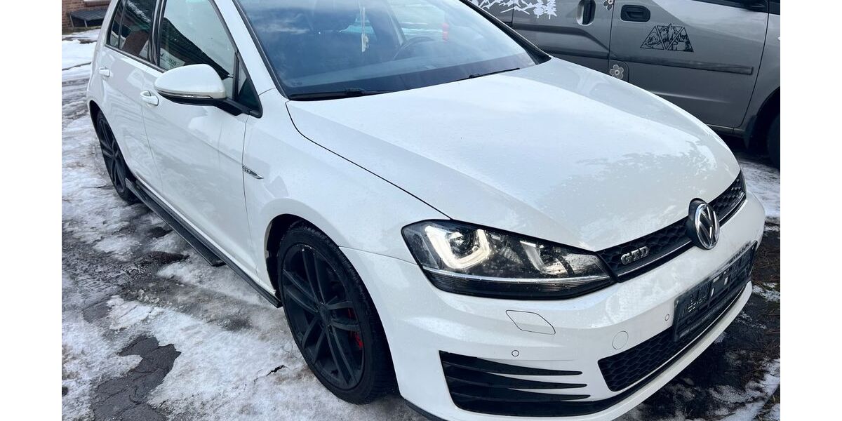 VW Golf 209.100 km 11.850 &euro; Bad segeberg 23795