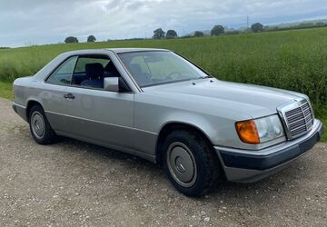 Mercedes-Benz 300 371.000 km 3.500 &euro; Scharbeutz 23684