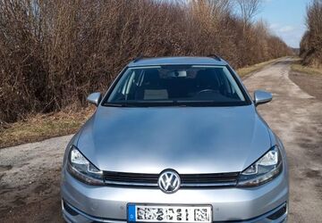 VW Golf 150.000 km 10.600 &euro; Labenz 23898