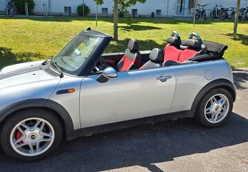 Mini Cooper Cabrio 148.280 km 2.800 &euro; Lübeck 23562