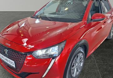 Peugeot e-208 60.531 km 15.240 &euro; Lübeck 23562