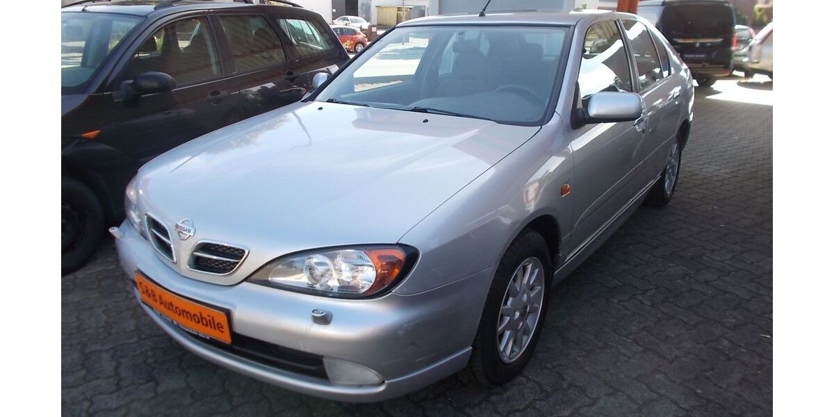Nissan Primera 176.000 km 2.599 &euro; Lübeck 23556