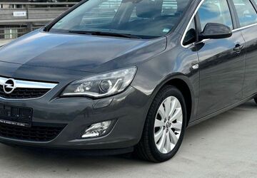 Opel Astra 120.000 km 4.590 &euro; Lübeck - St. Lorenz Süd 23558