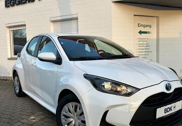 Toyota Yaris 92.340 km 15.490 &euro; Bad Segeberg 23795