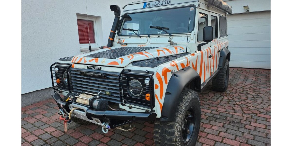 Land Rover Defender 216.000 km 36.900 &euro; Lübeck 23569