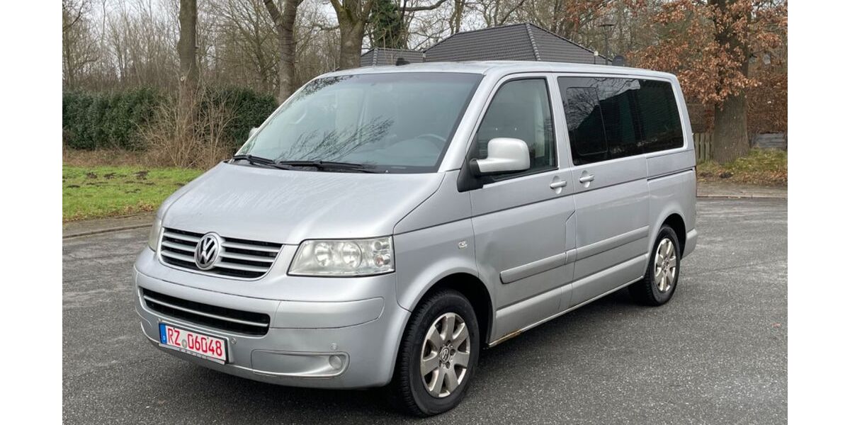 VW T5 Transporter 360.000 km 4.900 &euro; Kastorf 23847