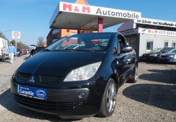 Mitsubishi Colt 153.000 km 3.800 &euro; Lübeck 23554