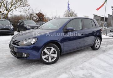 VW Golf 78.000 km 9.480 &euro; Ahrensbök 23623