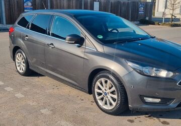 Ford Focus 75.500 km 9.999 &euro; Lübeck 23569