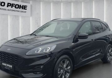 Ford Kuga 61.099 km 23.390 &euro; Lübeck 23554