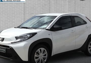 Toyota Aygo (X) 4.005 km 18.790 &euro; Lübeck 23566