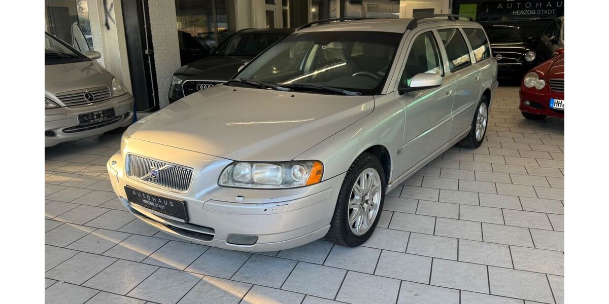 Volvo V70 255.000 km 4.999 &euro; Mölln 23879