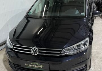 VW Touran 114.567 km 16.299 &euro; Bad Segeberg 23795