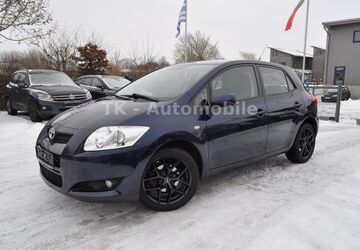 Toyota Auris 55.000 km 8.480 &euro; Ahrensbök 23623