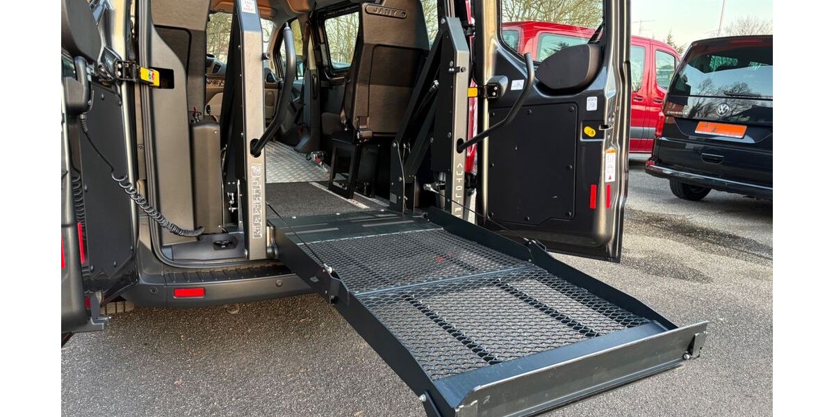 Ford Transit 14.700 km 27.990 &euro; Lübeck 23560